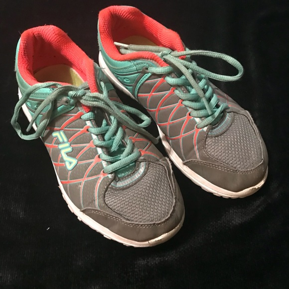 fila lightweight running shoes